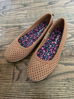 Carter’s Tan Laser Cut Girl Ballet Flats